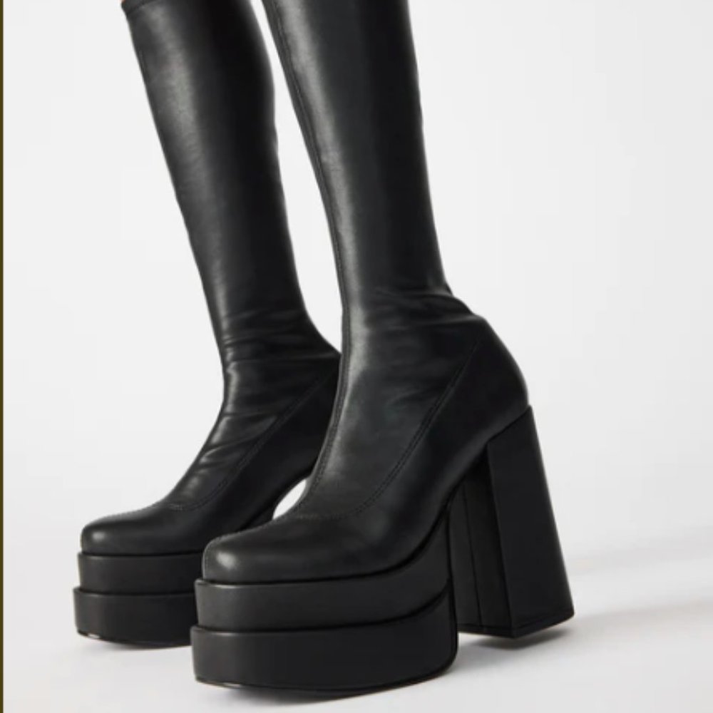Steve Madden - CYPRESS BLACK BOOT